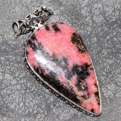 Подвеска с камнем родонит YES-98456