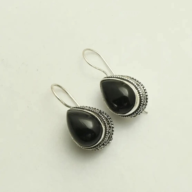 Сережки з каменем онікс AE-51765