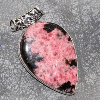 Подвеска с камнем родонит YES-98457