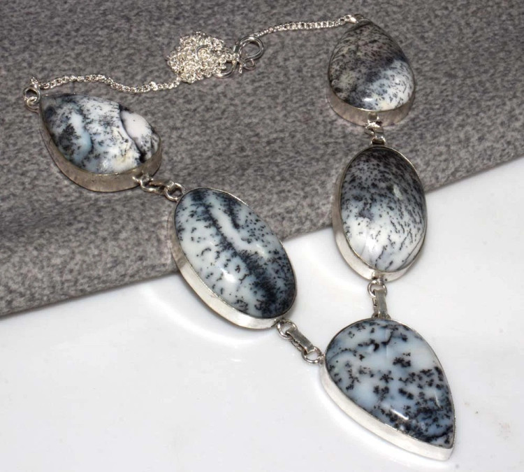 Ожерелье с камнем дендрический опал CNG-38439