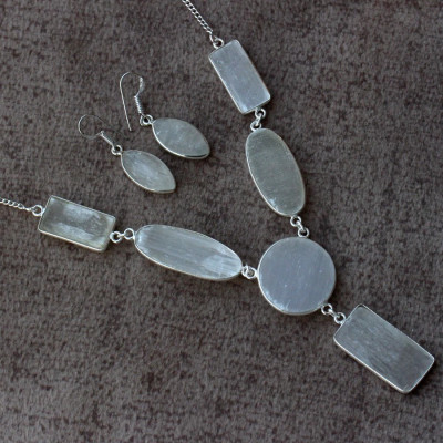 Набор с камнем селенит CNG-1995