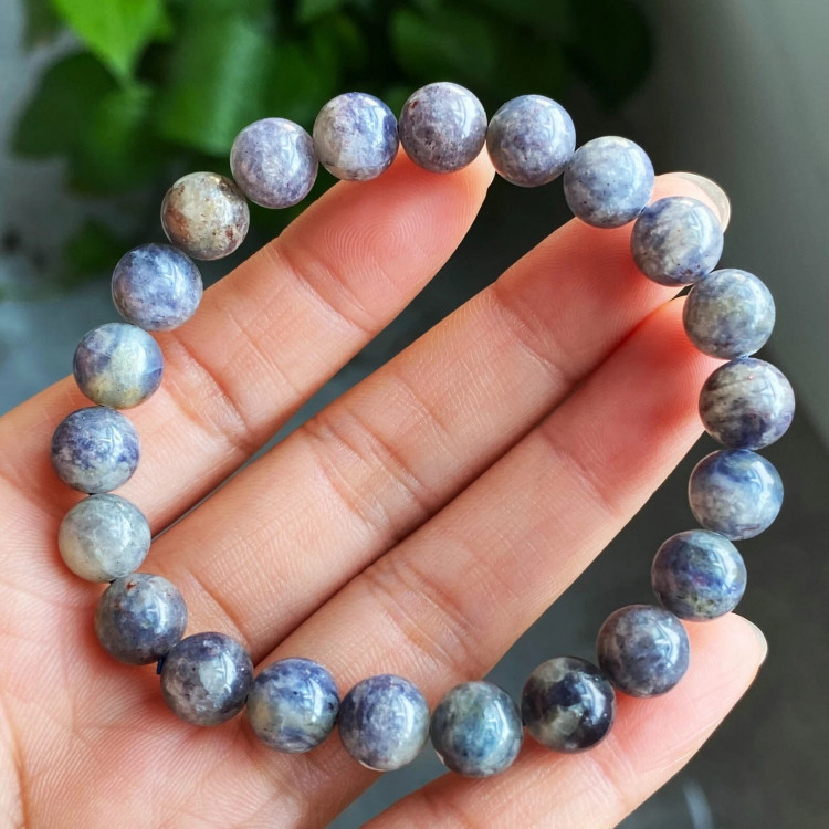 Браслет с камнем танзанит TN-0305