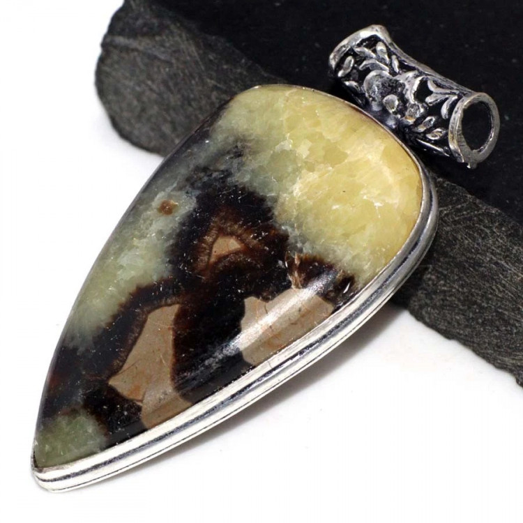 Подвеска с камнем симбирцит YES-69911