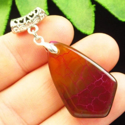 Подвеска с камнем агат вены дракона H75270