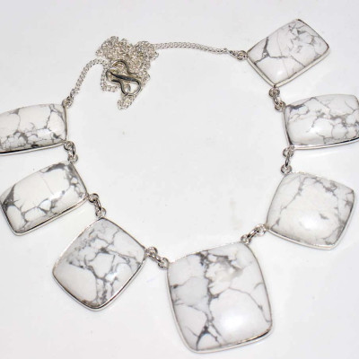 Ожерелье с камнем говлит YES-80029