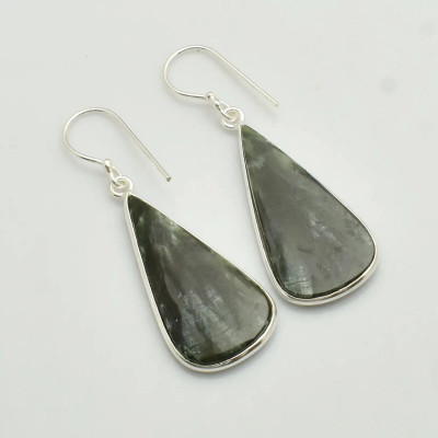 Серьги с камнем серафинит AE-70314