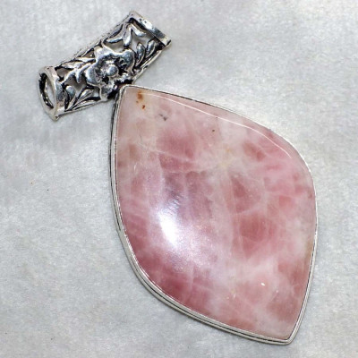 Подвеска с камнем кунцит WOW-46539