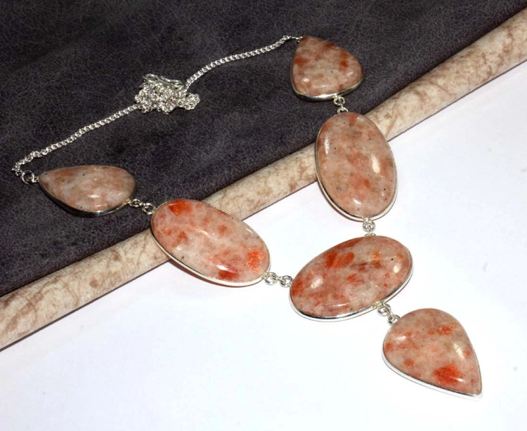 Ожерелье с камнем гелиолит CNG-29517