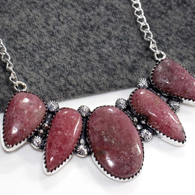 Ожерелье с камнем тулит CNG-20116