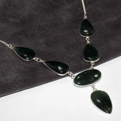 Ожерелье с камнем нефрит CNG-29591