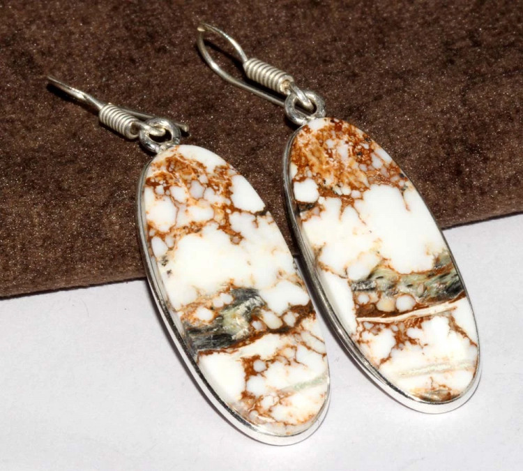 Серьги с камнем магнезит CNG-31519