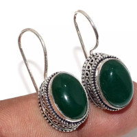 Серьги с камнем оникс UK32889