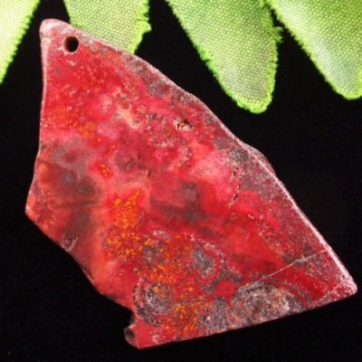 Подвеска с камнем красный агат H66489